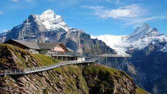 Auberge de montagne First
