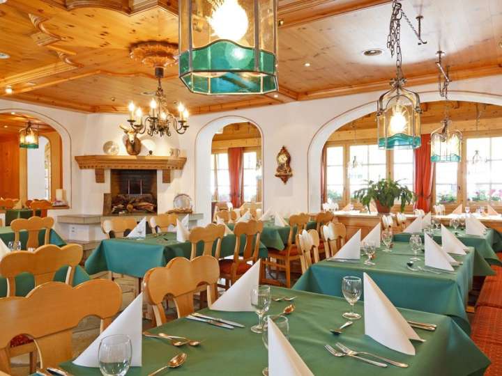 Gaststube - Hotel Derby