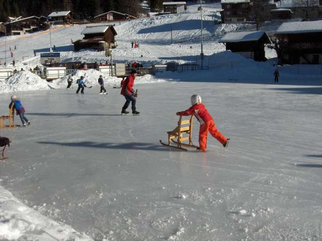50% discount: Artificial Ice Rink Wengen