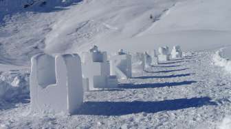 Building snow sculptures